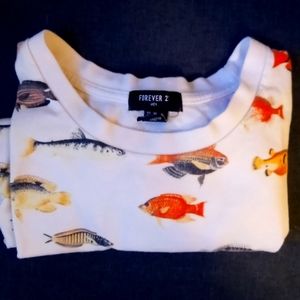 Forever 21 T-shirt
